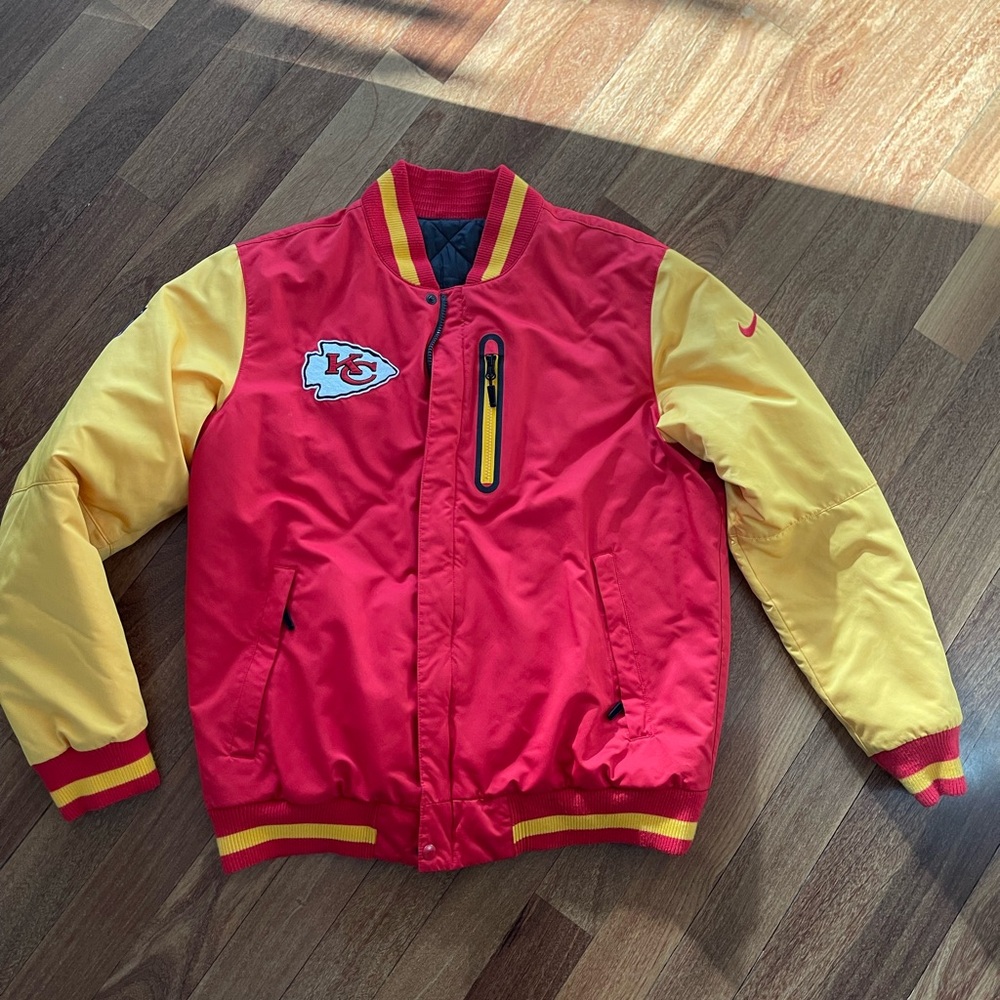 MENS NIKE THERMORE KANSAS CITY CHIEFS REVERSIBLE WINTER JACKET COAT